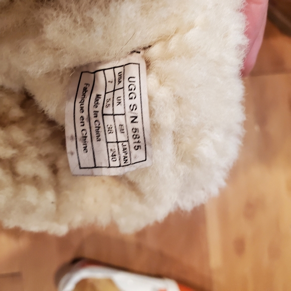 UGGs tall boots size 7 - Picture 6 of 8